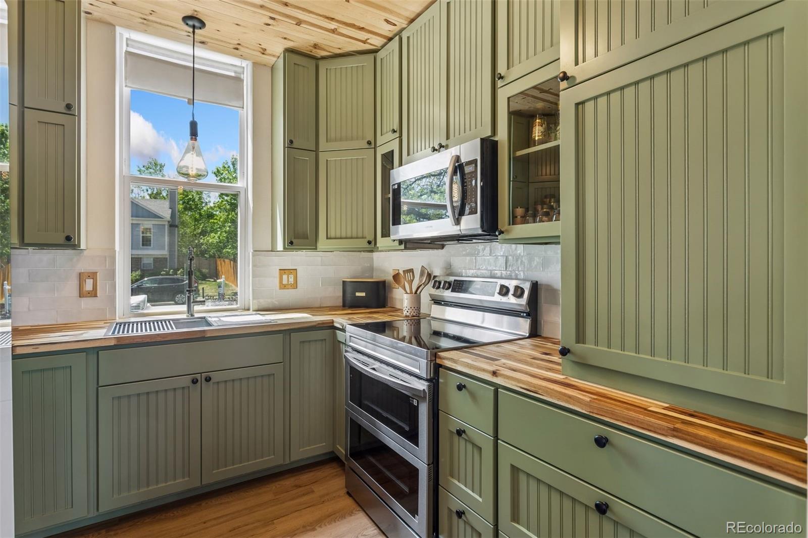 409 W Lucerne Drive, lafayette&nbsp; House Search MLS Picture