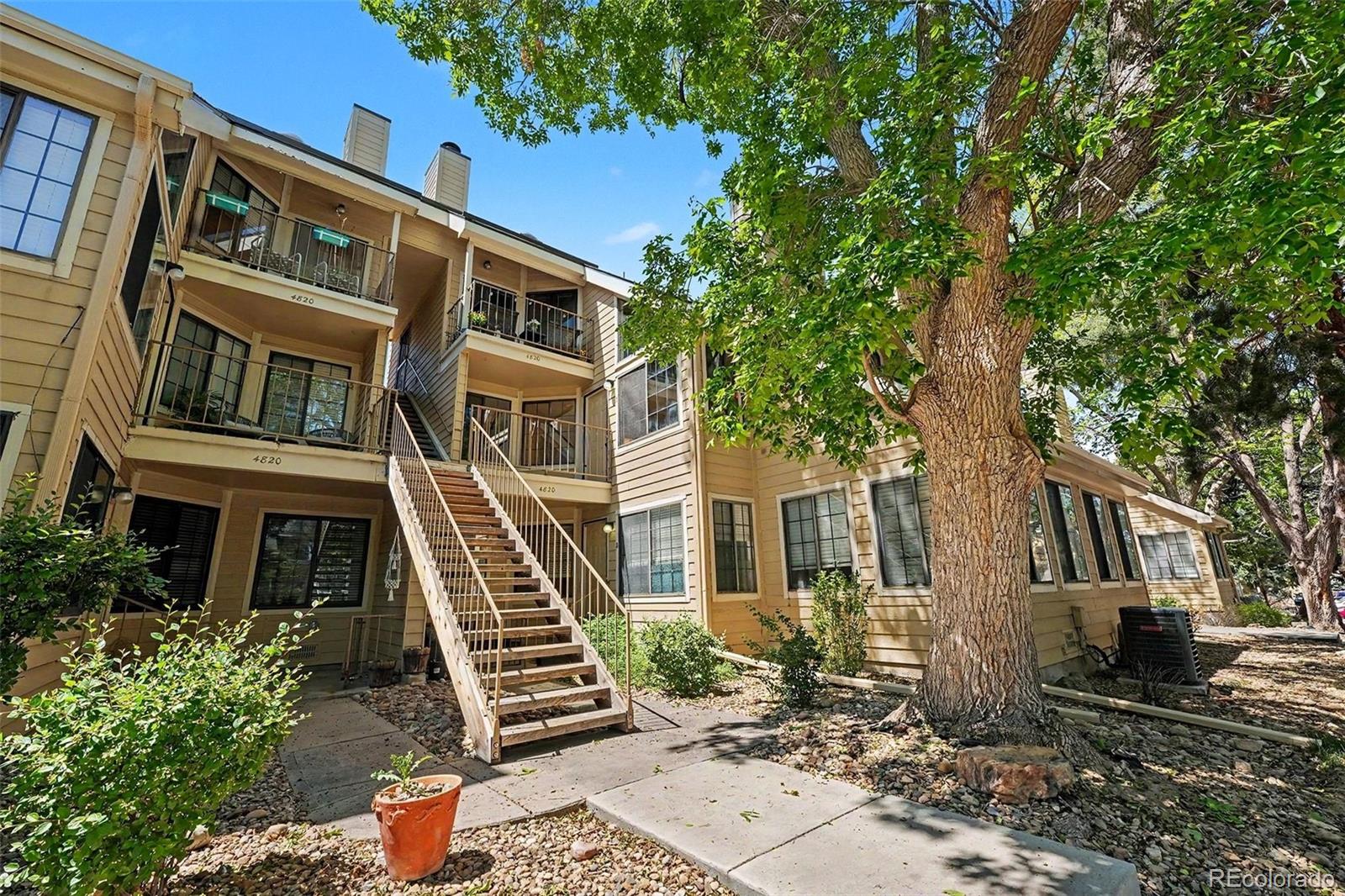 Cedar Pointe Denver Condo / Townhome | MLS #: 48493204820 E Kentucky Avenue E, Denver Beds: 2 Baths: 2 Price: $330,000