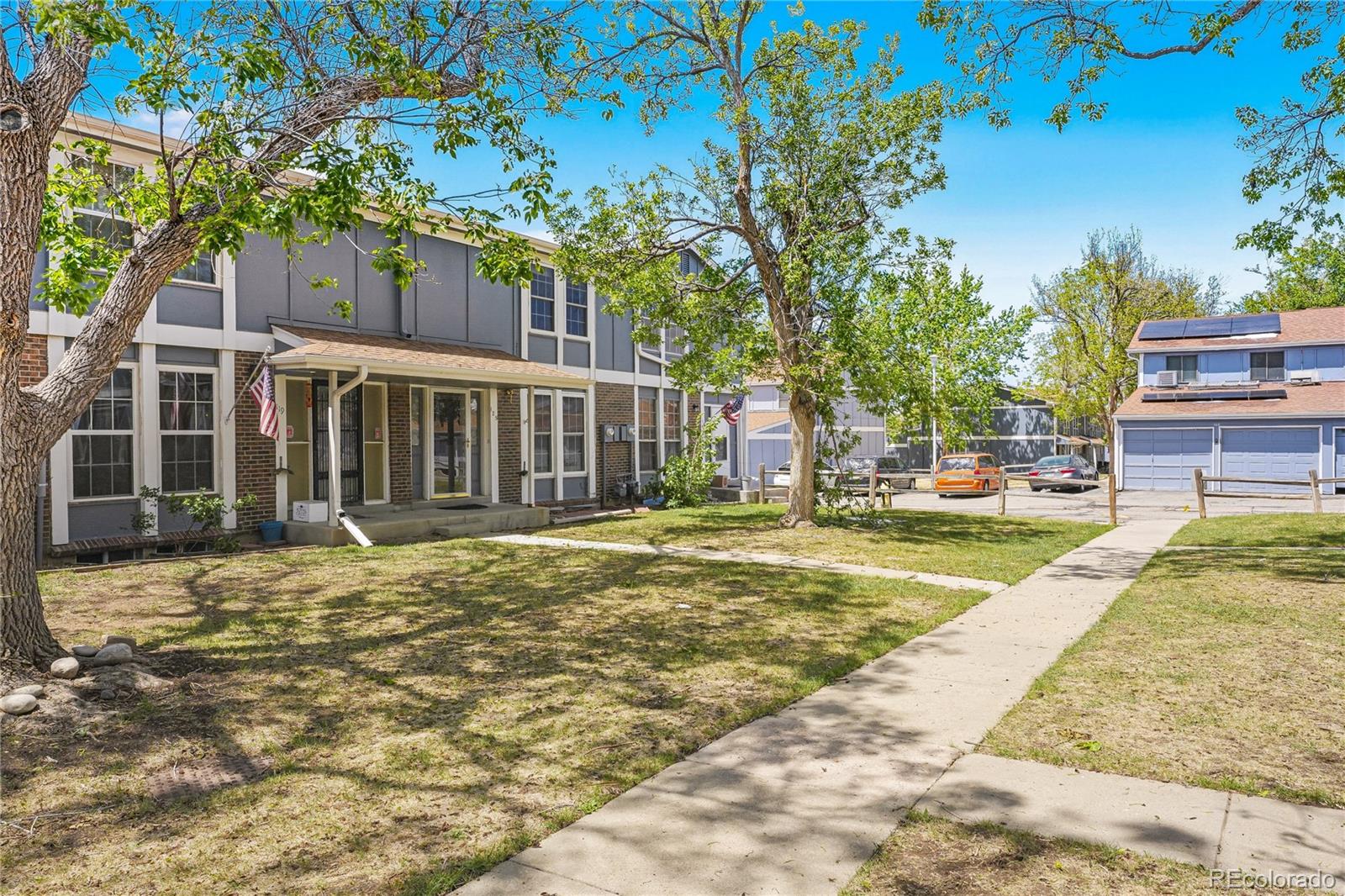 aurora&nbsp; House Search Picture