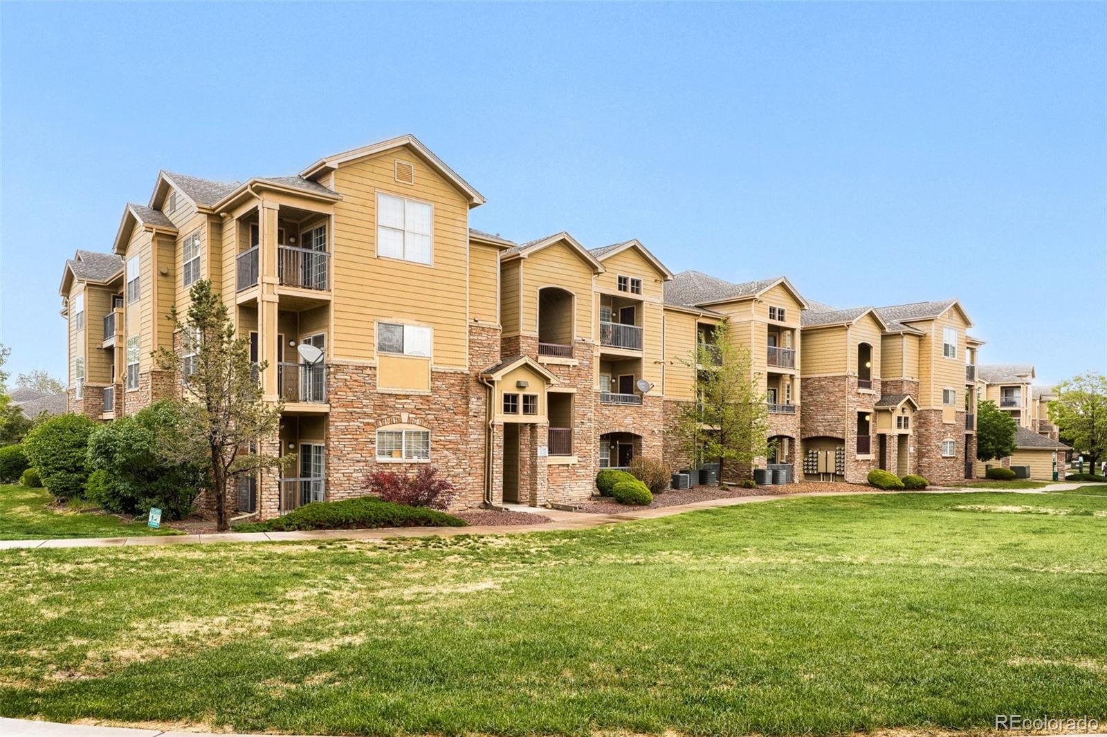 Prairie Walk Parker Condo / Townhome | MLS #: 529288117346  Nature Walk Trail 208, Parker Beds: 2 Baths: 2 Price: $320,000