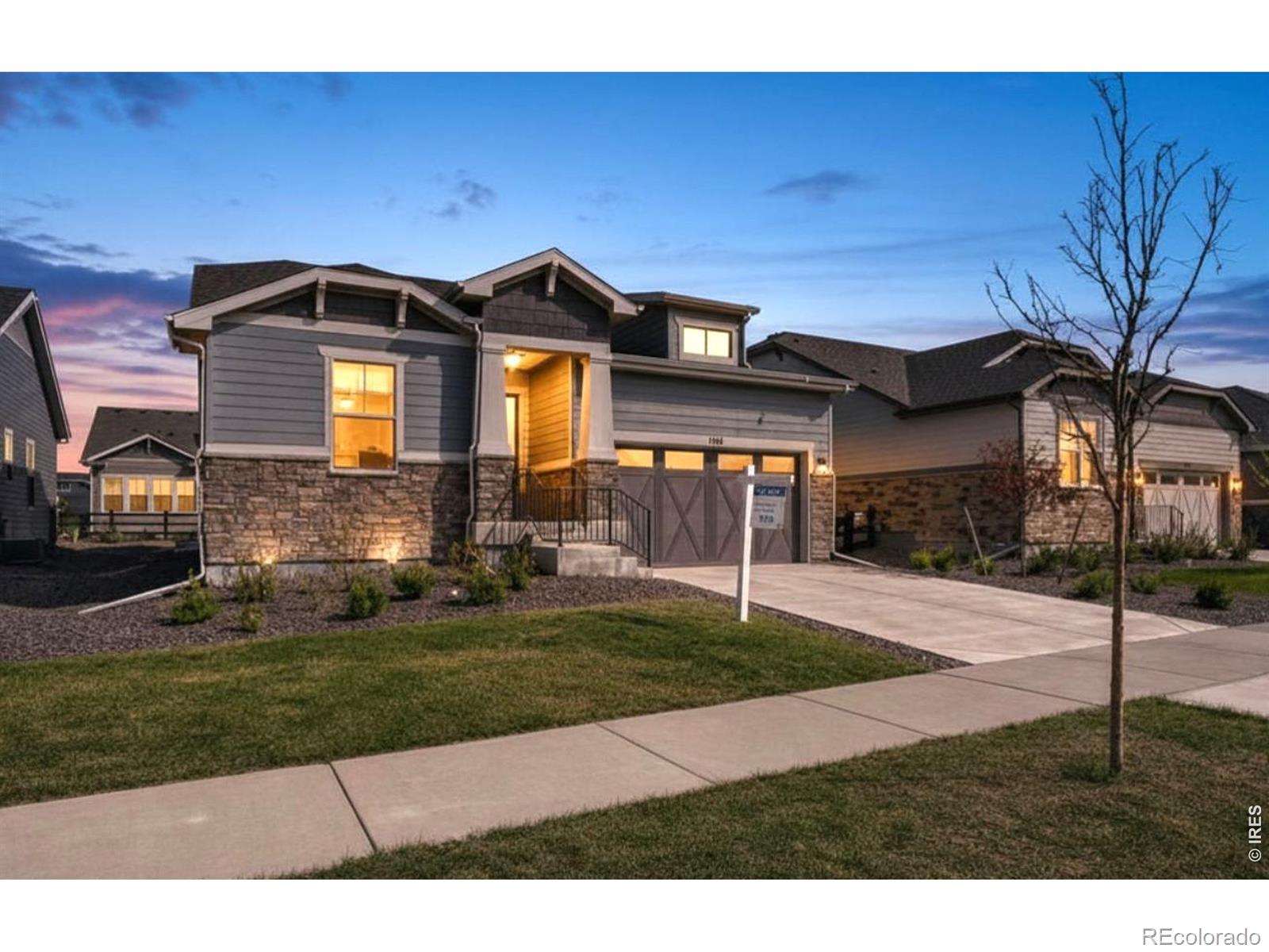 Inspiration Aurora Home | MLS #: 45678910585768918 S Riviera Court, Aurora Beds: 4 Baths: 3 Price: $759,000