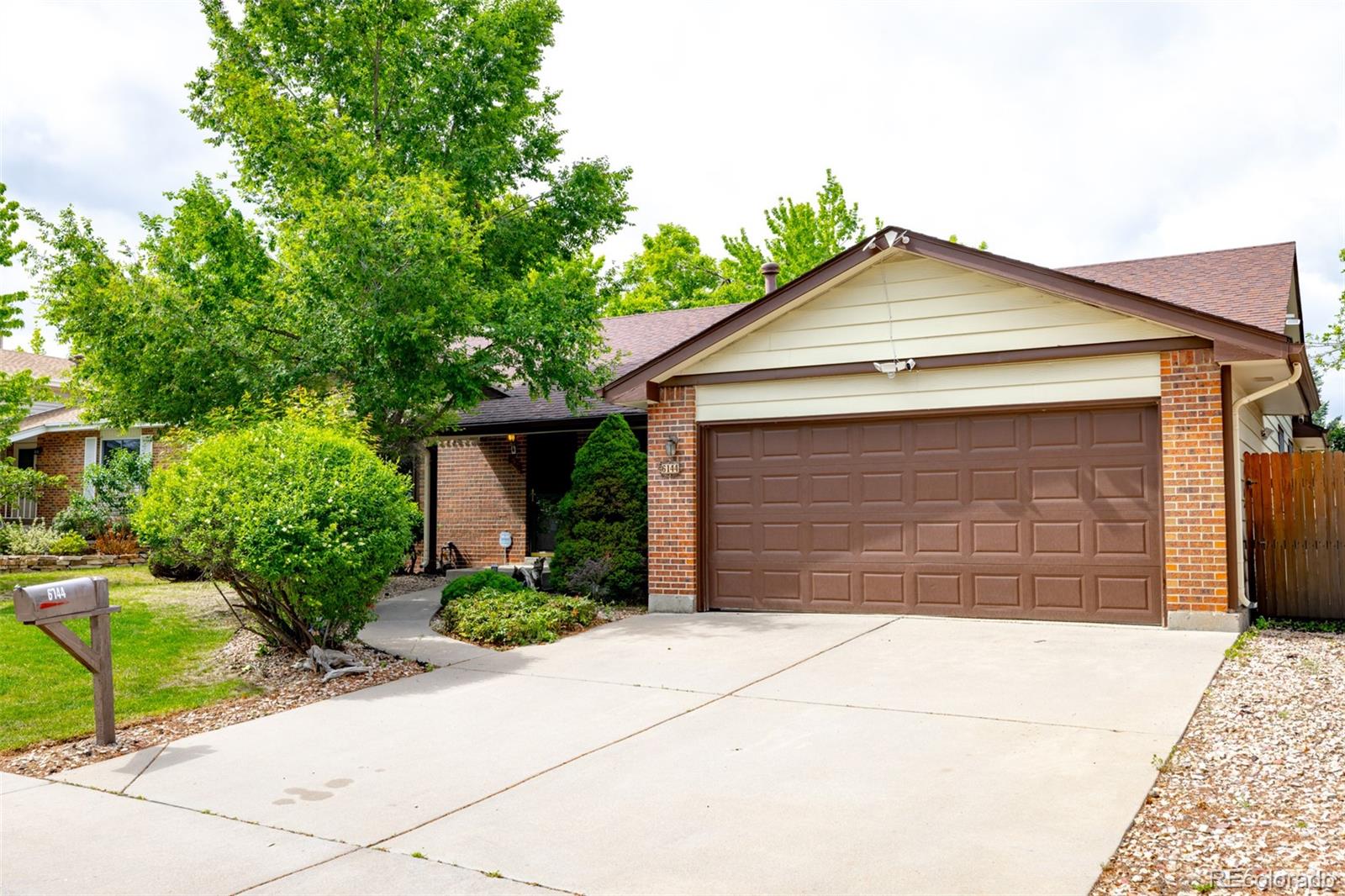 6144 W 83rd Way, arvada&nbsp; House Search MLS Picture