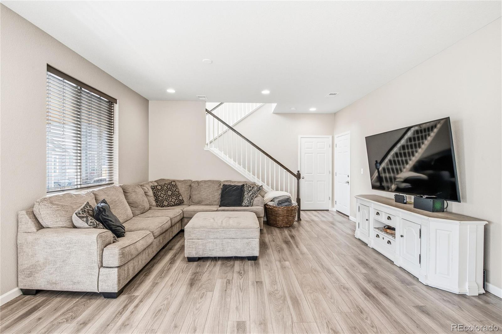 4628 S Nepal Way, aurora&nbsp; House Search MLS Picture