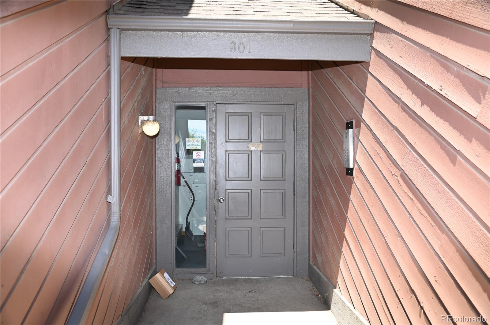 301 W Lehow Avenue, englewood&nbsp; House Search MLS Picture