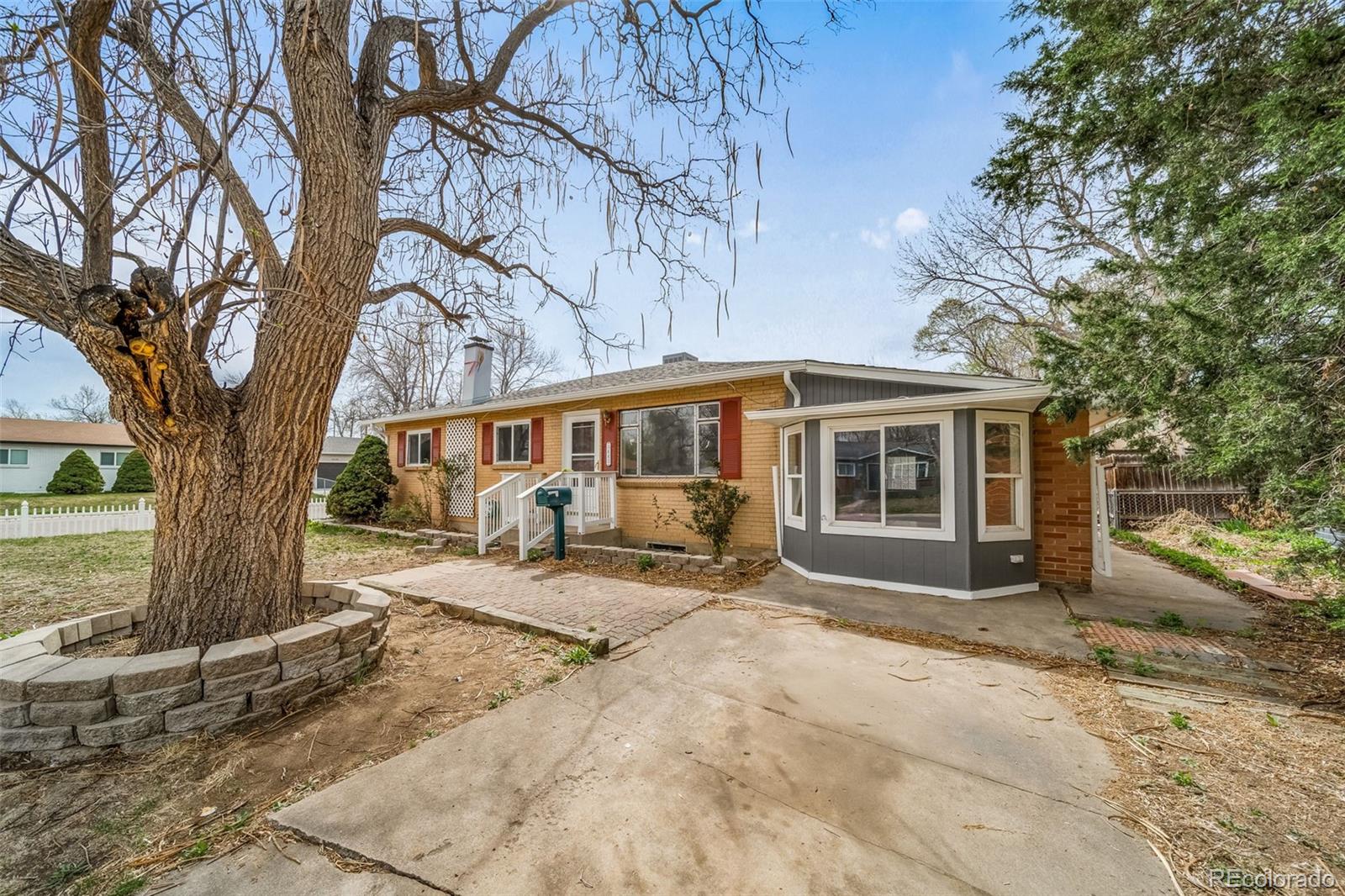 Harvey Park Denver Home | MLS #: 28950203443 S Vrain Street, Denver Beds: 3 Baths: 3 Price: $555,000