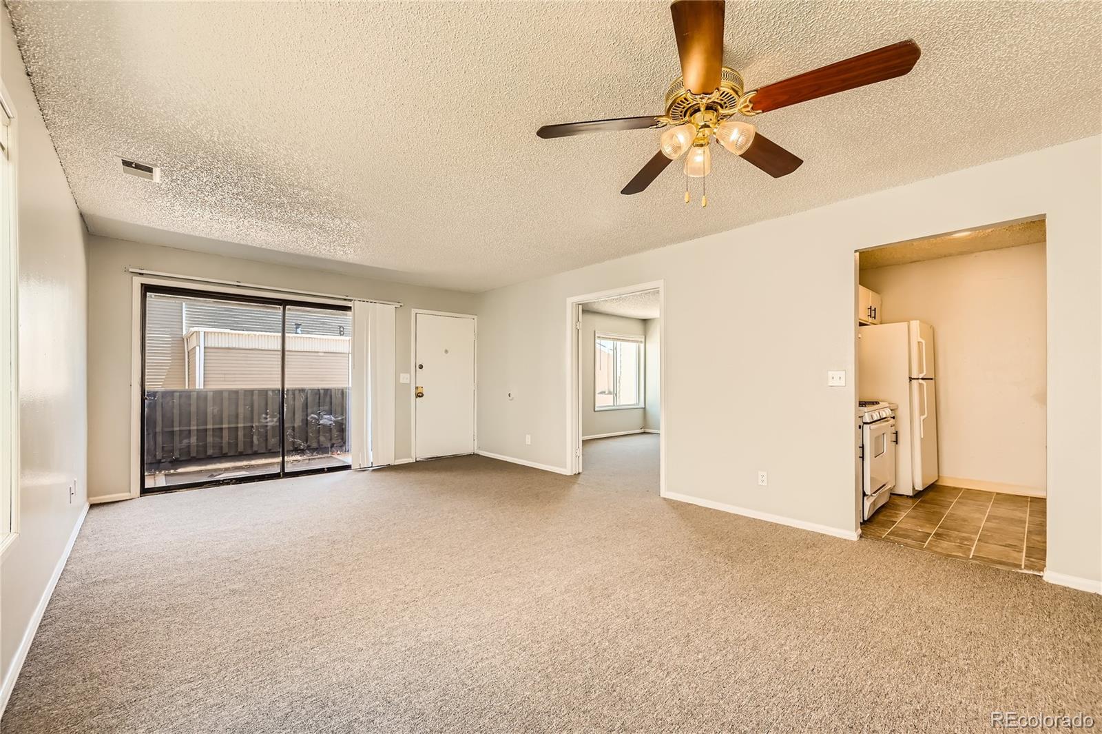 High Hollows Aurora Condo / Townhome | MLS #: 564740810722 E Exposition Avenue 217, Aurora Beds: 3 Baths: 2 Price: $204,964