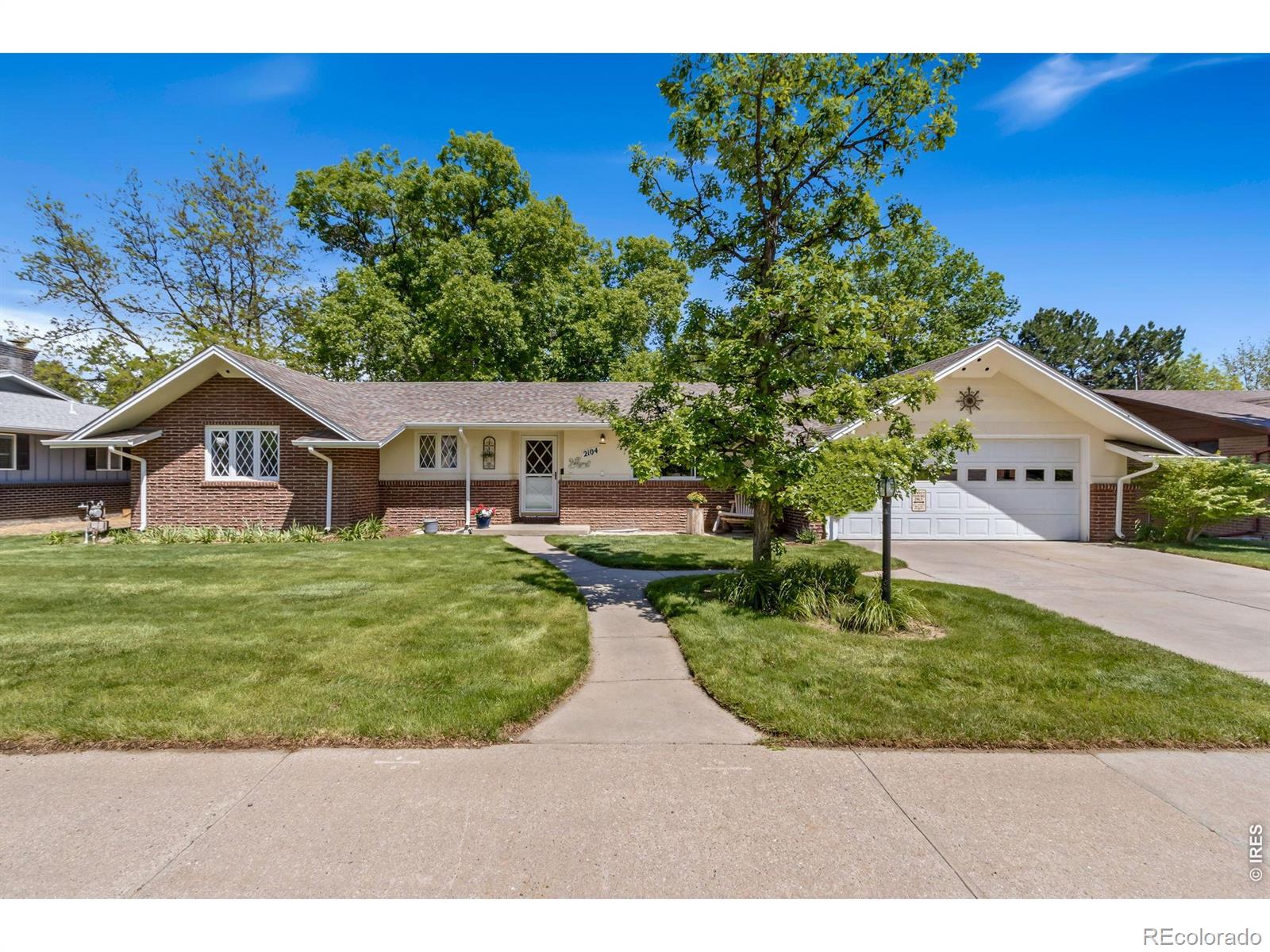 West Shore Terrace Loveland Home | MLS #: 45678910587052104  Leila Drive, Loveland Beds: 4 Baths: 2 Price: $495,000