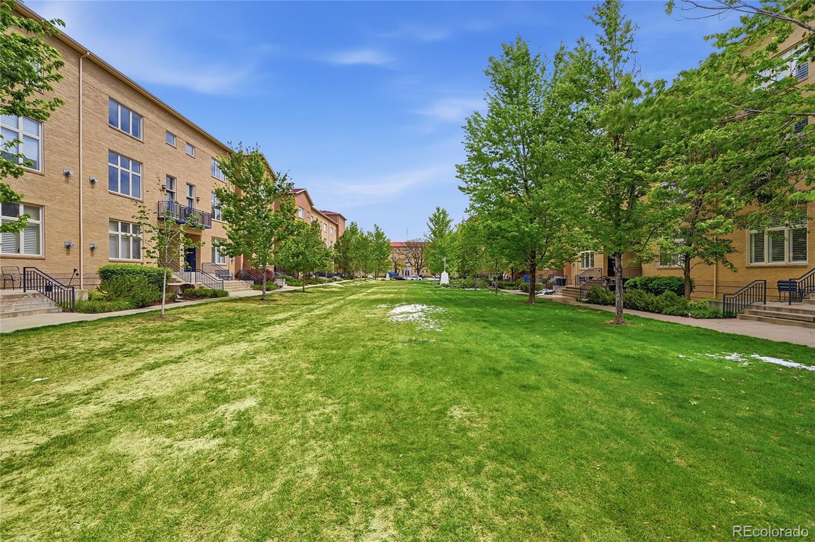 220  Roslyn Street, denver&nbsp; House Search MLS Picture