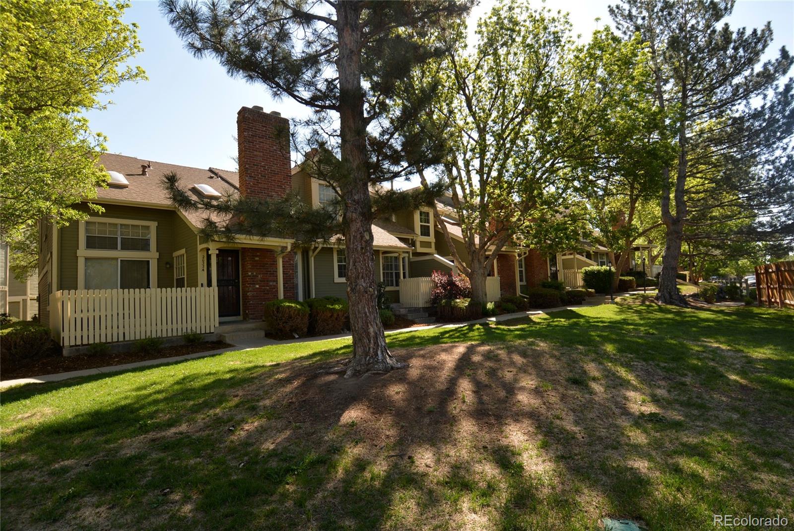 Chambers Ridge Aurora Condo / Townhome | MLS #: 70074142019 S Hannibal Street G, Aurora Beds: 2 Baths: 2 Price: $345,000