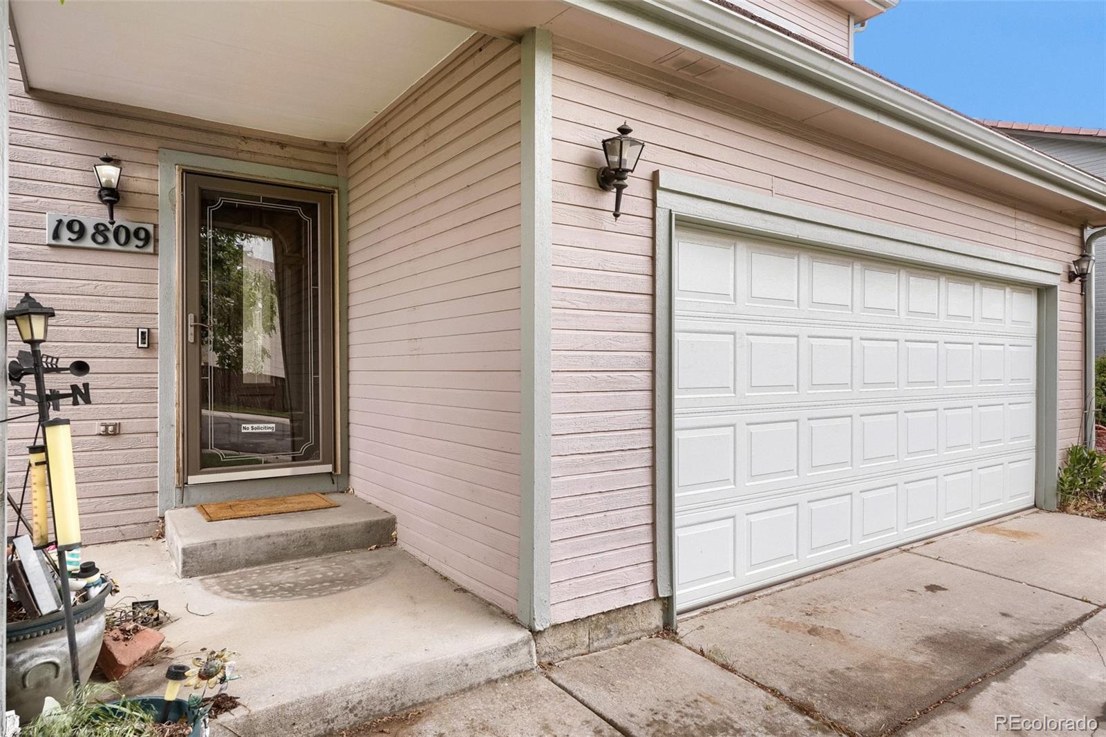 19809 E 41st Avenue, denver&nbsp; House Search MLS Picture