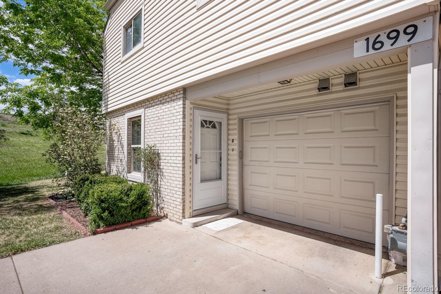 1699 S Lee Street, lakewood&nbsp; House Search MLS Picture