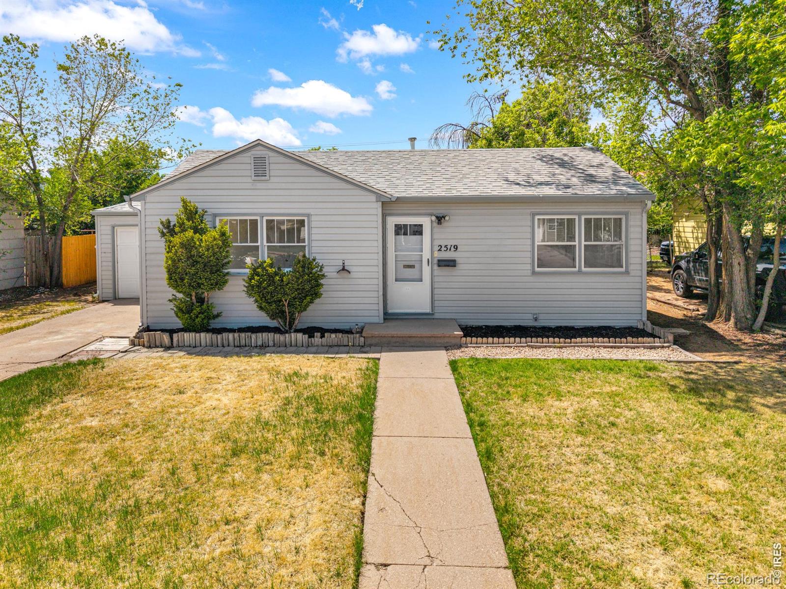 2519  10th Ave Ct, greeley&nbsp; House Search MLS Picture