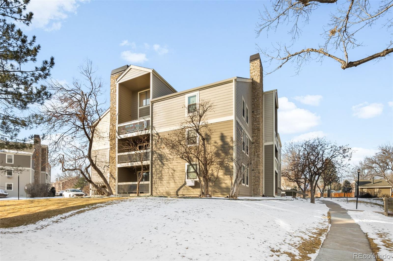 4896 S Dudley Street, littleton&nbsp; House Search MLS Picture