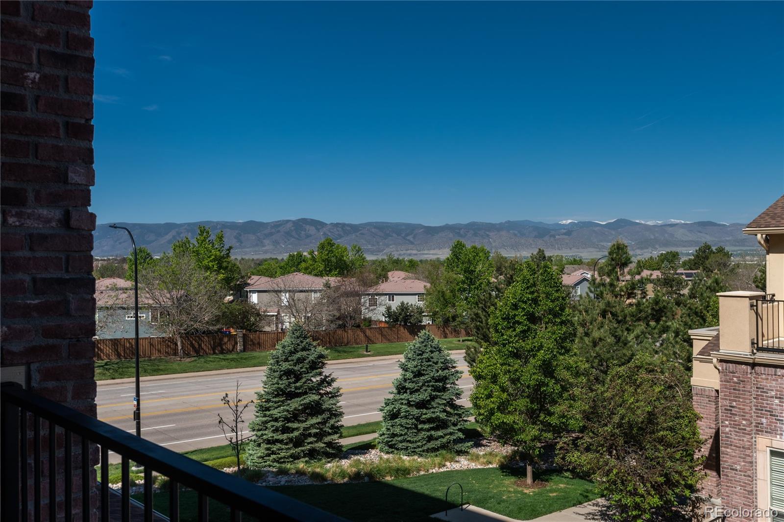  Highlands Ranch Condo / Townhome | MLS #: 26367581062  Rockhurst Drive 202, Highlands Ranch Beds: 2 Baths: 2 Price: $410,000