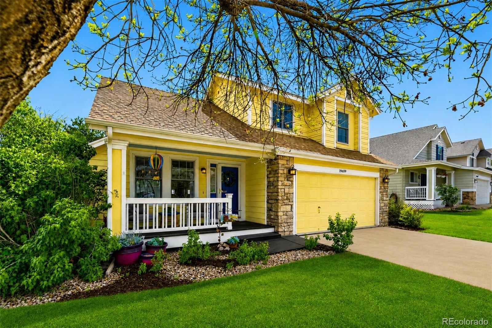 Stroh Ranch Parker Home | MLS #: 263491619659 E Elk Creek Drive, Parker Beds: 3 Baths: 2 Price: $500,000