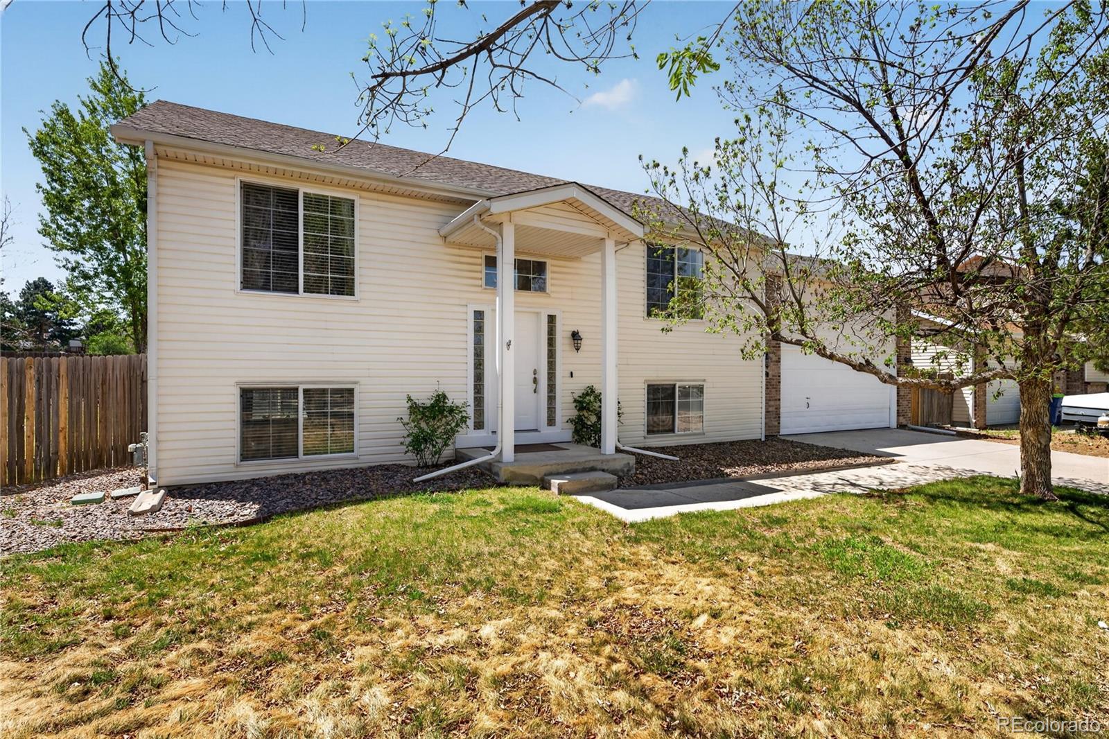 aurora&nbsp; House Search Picture