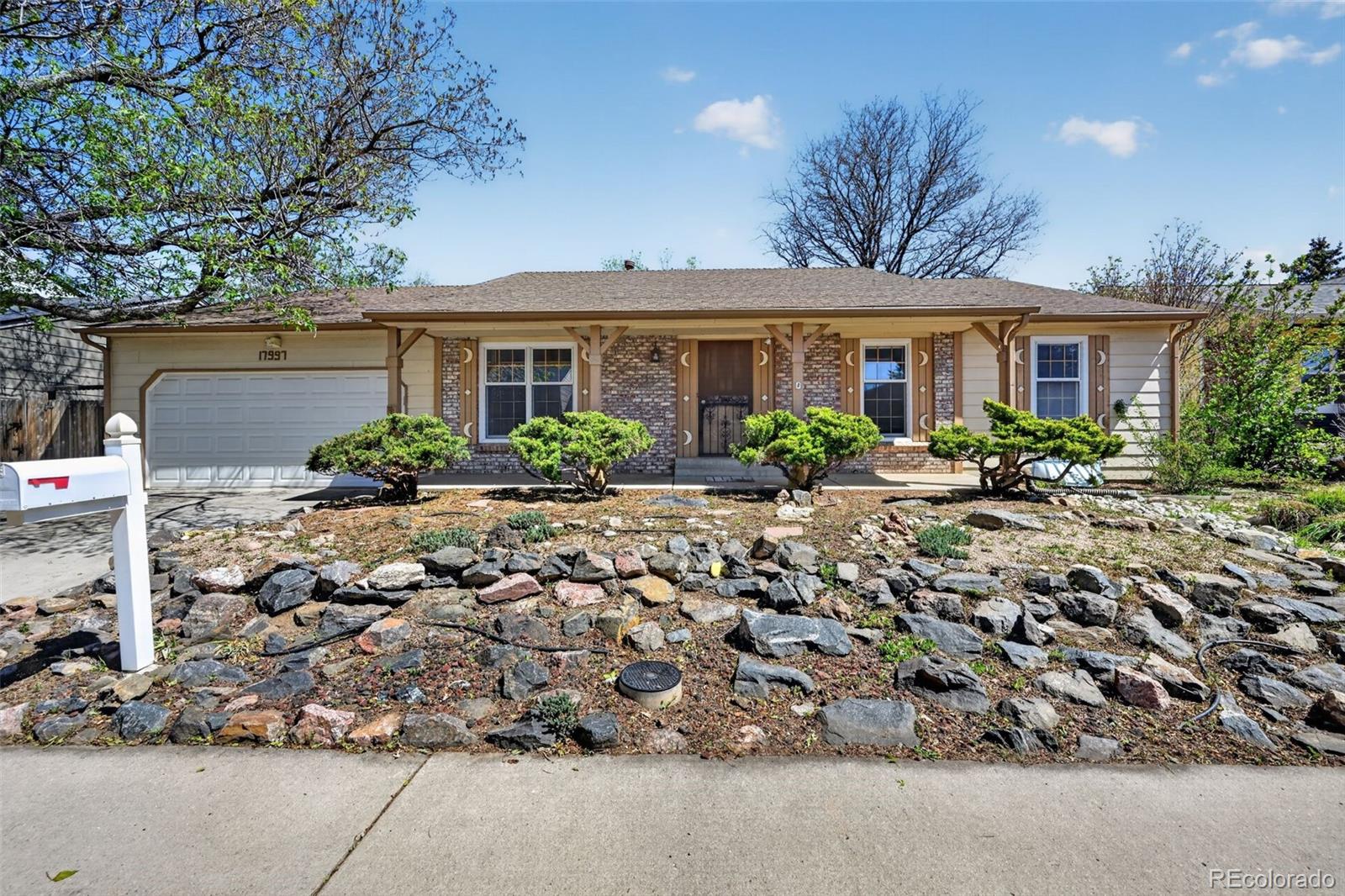 Aurora Highlands Aurora Home | MLS #: 687960317997 E Florida Drive, Aurora Beds: 4 Baths: 3 Price: $449,000