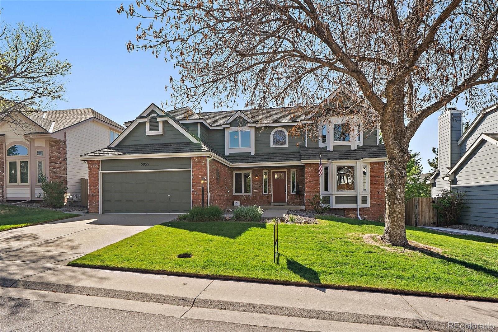 Tuscany Aurora Home | MLS #: 48922525852 S Danube Circle, Aurora Beds: 5 Baths: 4 Price: $775,000