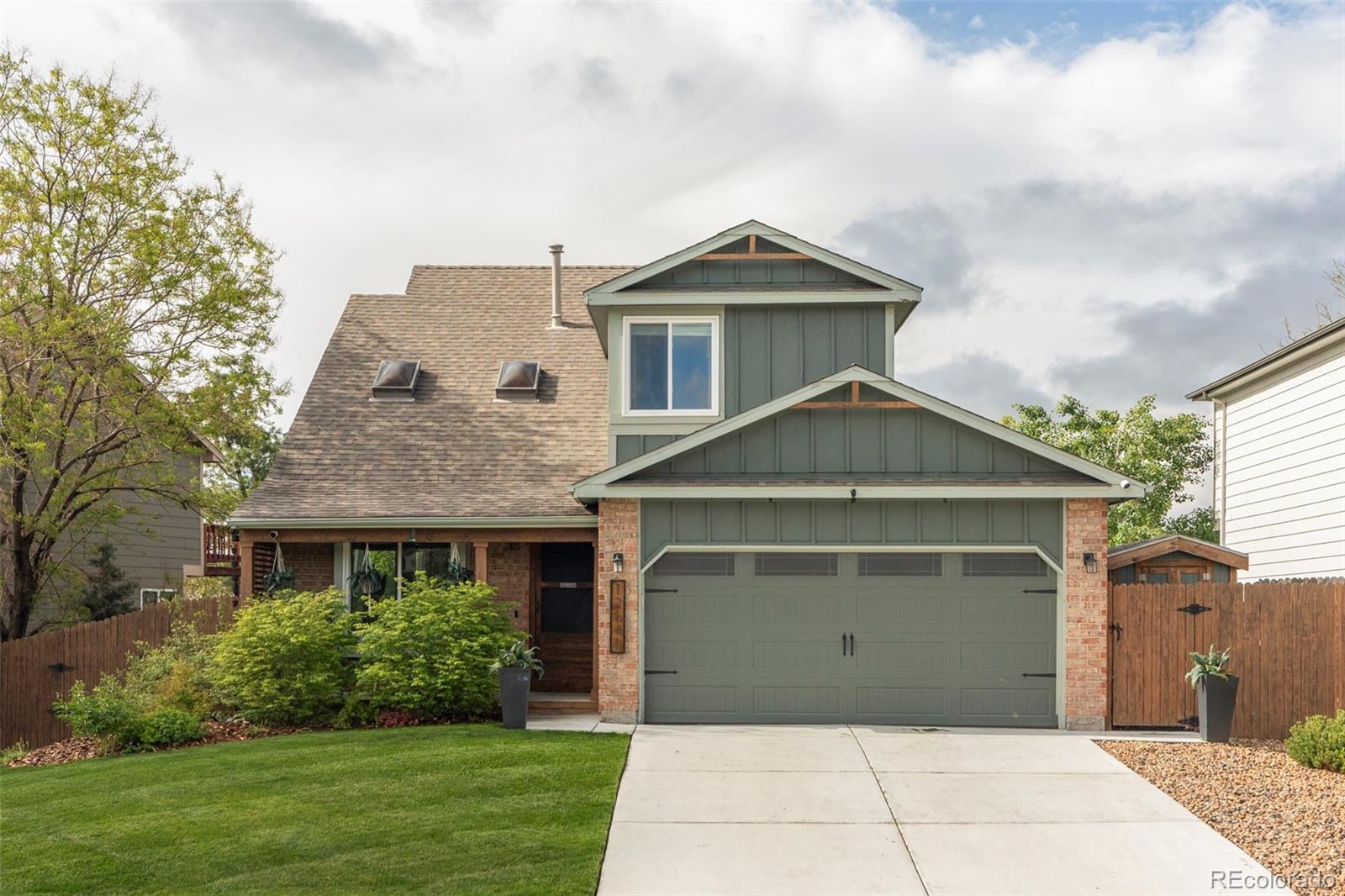 Westgold Meadows Littleton Home | MLS #: 891898512648 W Prentice Drive, Littleton Beds: 3 Baths: 3 Price: $625,000