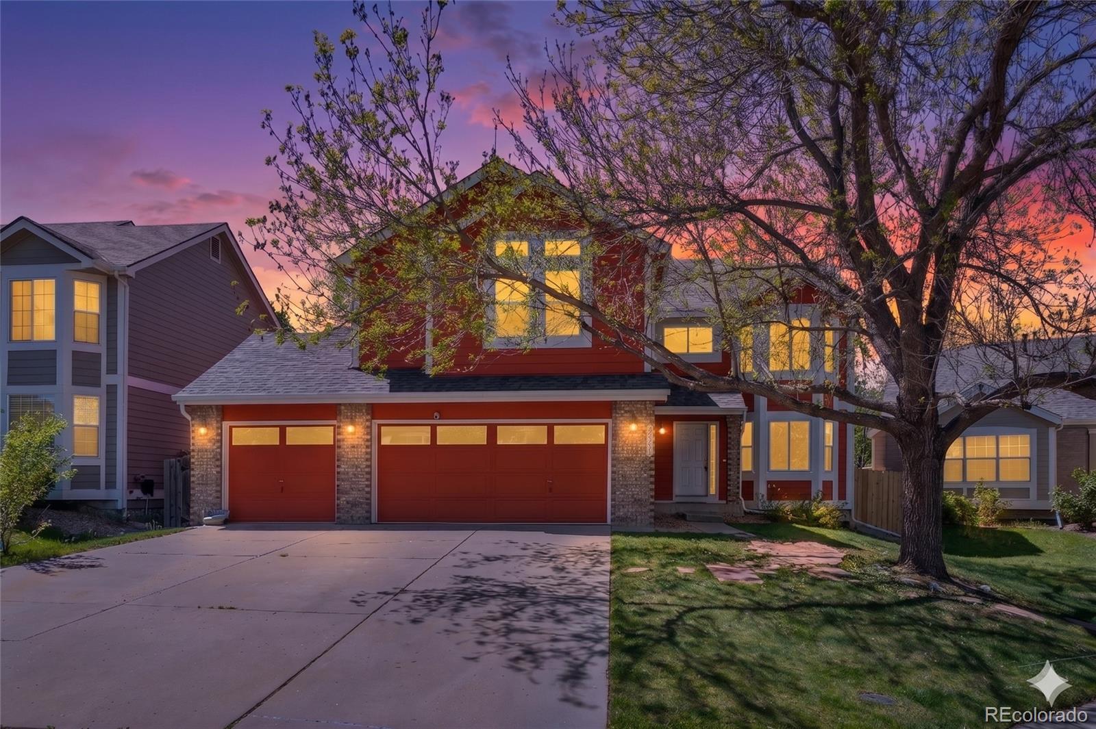 prideAurora Home | MLS #: 283957919062 E Chenango Circle, Aurora Beds: 5 Baths: 4 Price: $749,900