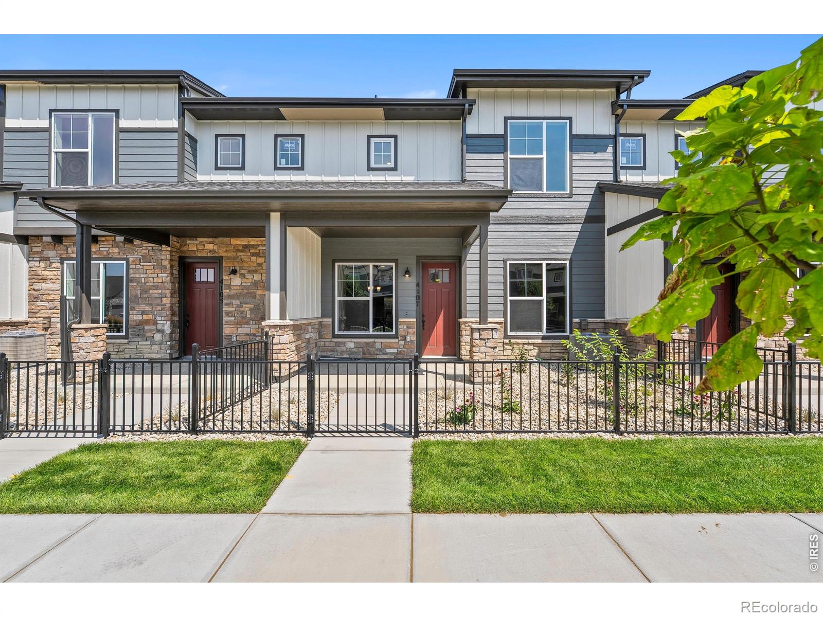 The Lakes At Centerra Loveland Home | MLS #: 45678910589804107  North Park Drive, Loveland Beds: 2 Baths: 3 Price: $442,495