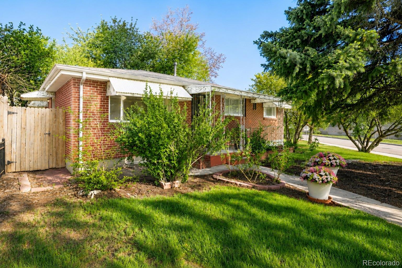 1435 S Ogden Street, denver&nbsp; House Search MLS Picture