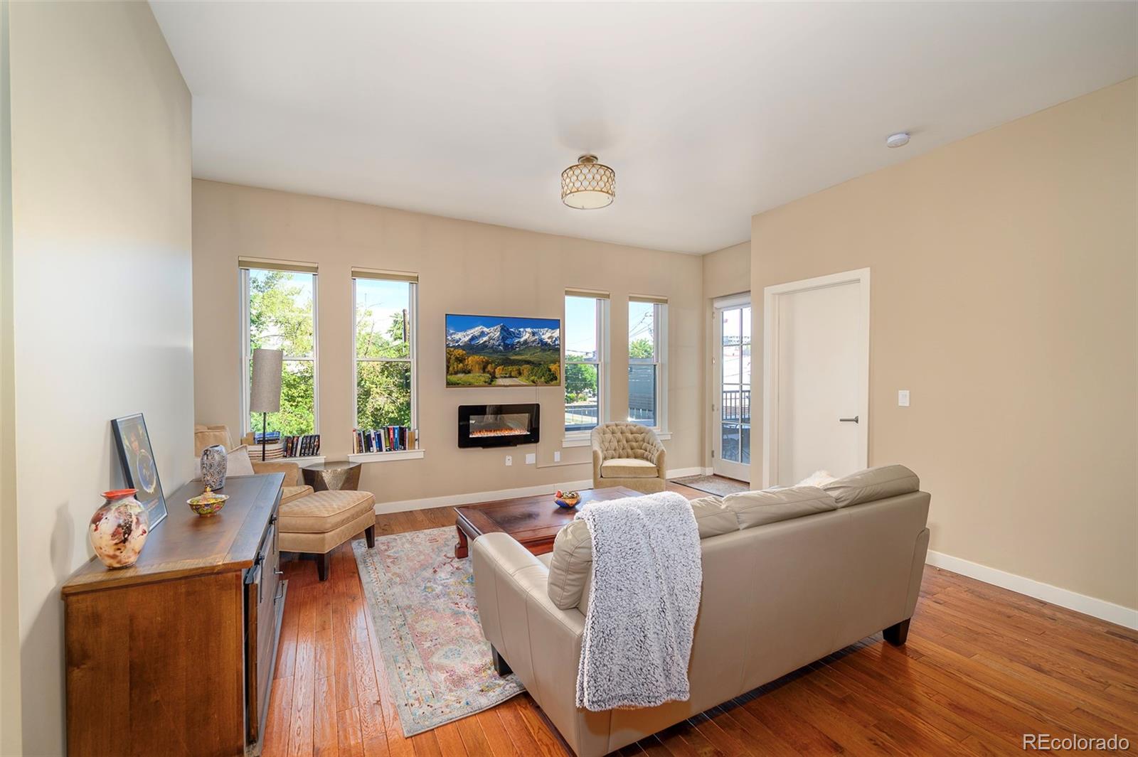 Baker Denver Condo / Townhome | MLS #: 8231976410  Acoma Street 203, Denver Beds: 2 Baths: 3 Price: $600,000