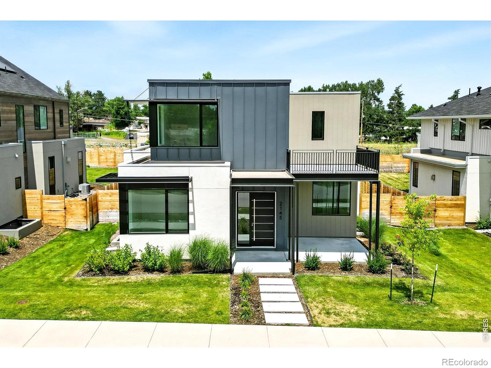  Boulder Home | MLS #: 45678910591442145  Vine Avenue, Boulder Beds: 5 Baths: 5 Price: $2,295,000