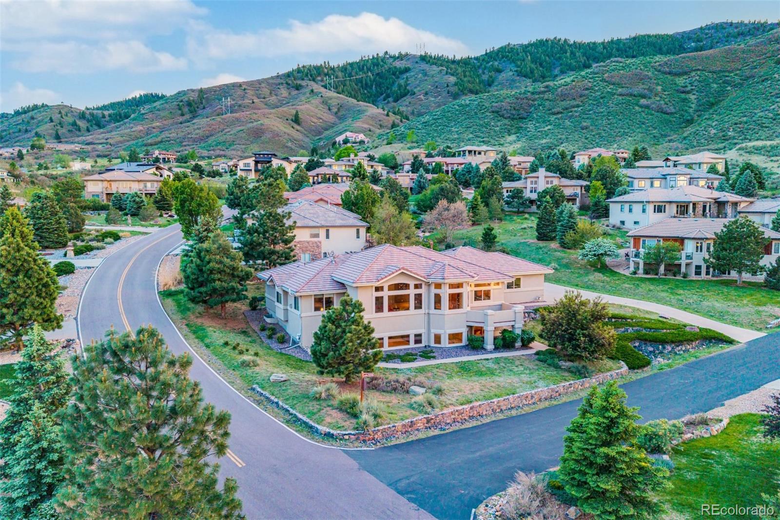 11164 W Yucca , littleton&nbsp; House Search MLS Picture