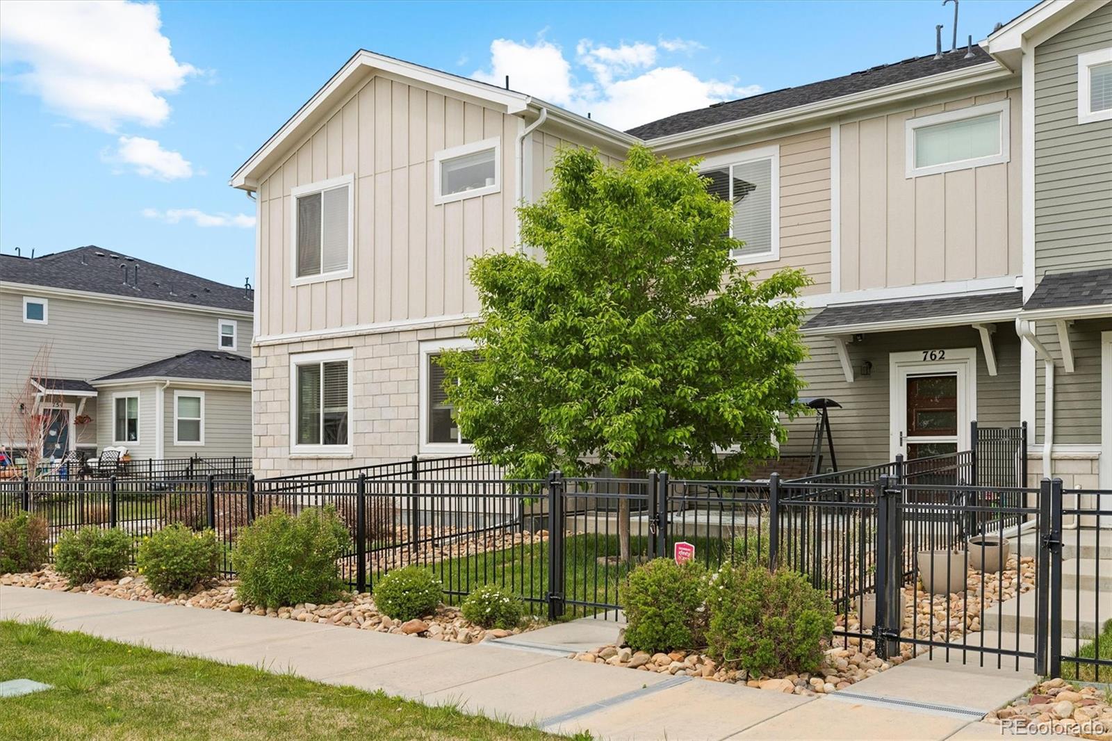 762  Stonebridge Drive, longmont&nbsp; House Search MLS Picture