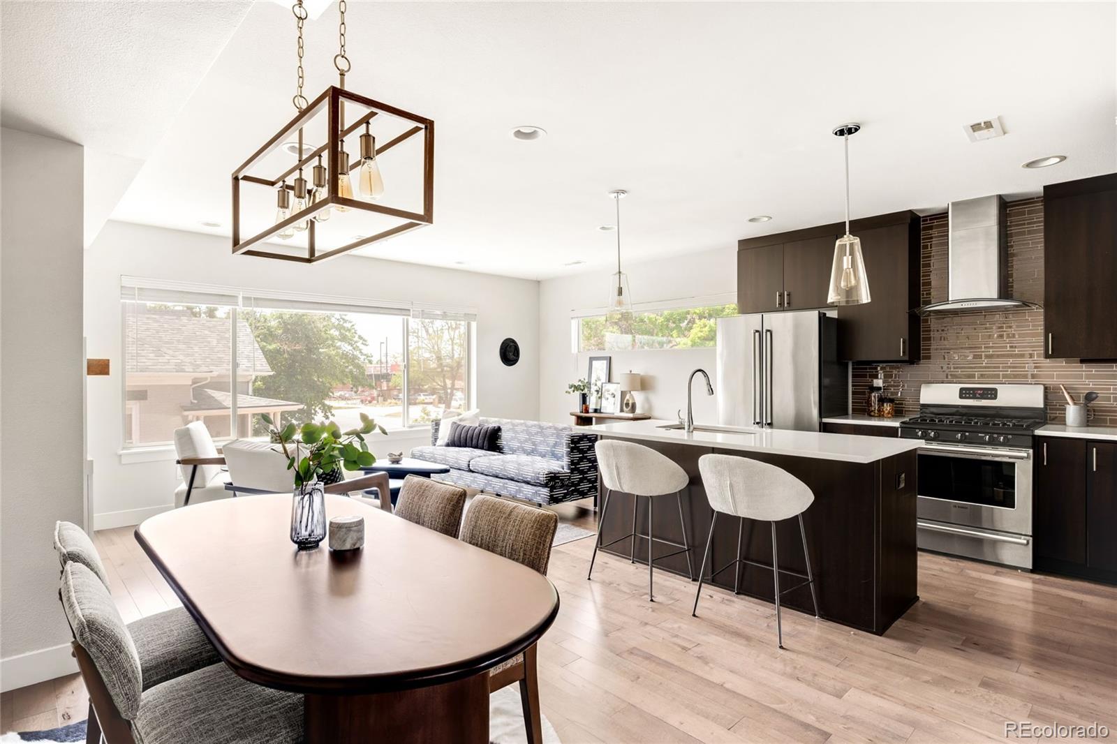 Wash Park Denver Condo / Townhome | MLS #: 995612328 S Lincoln Street , Denver Beds: 3 Baths: 3 Price: $775,000