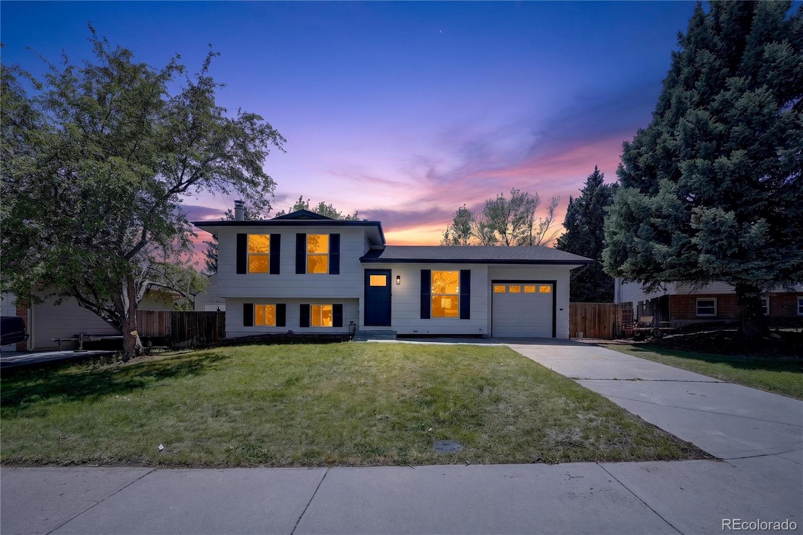 Kingsborough Aurora Home | MLS #: 774209215340 E Iowa Place, Aurora Beds: 4 Baths: 2 Price: $484,900