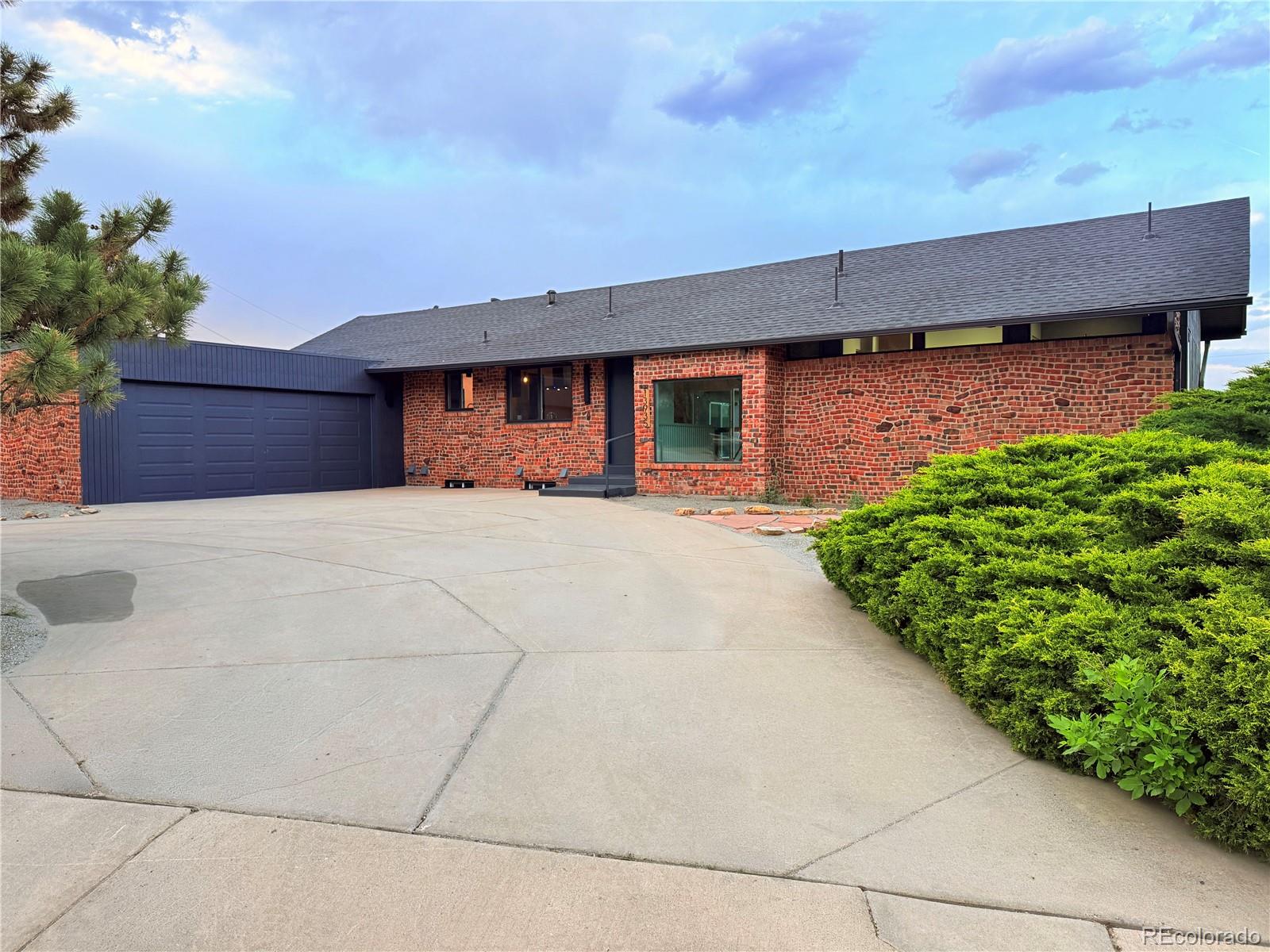 13935 W Center Drive, lakewood&nbsp; House Search MLS Picture