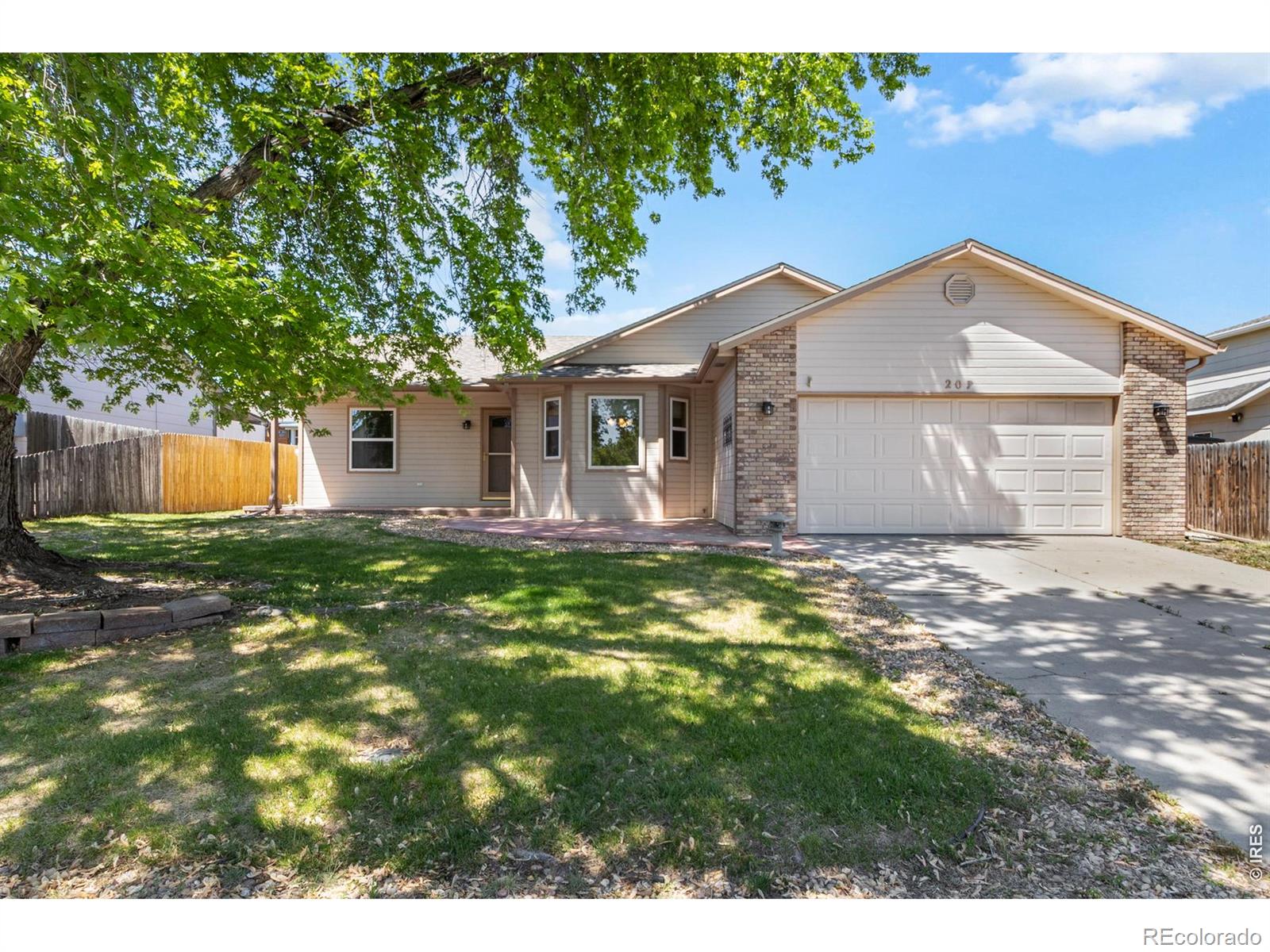 207 N 44th Avenue, greeley&nbsp; House Search MLS Picture