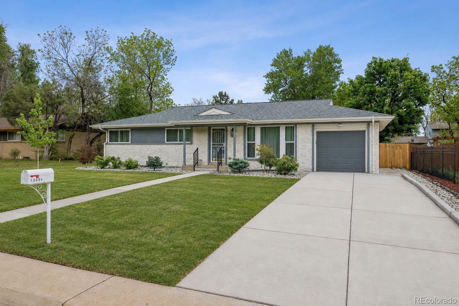 10894 E Wesley Avenue, aurora&nbsp; House Search MLS Picture