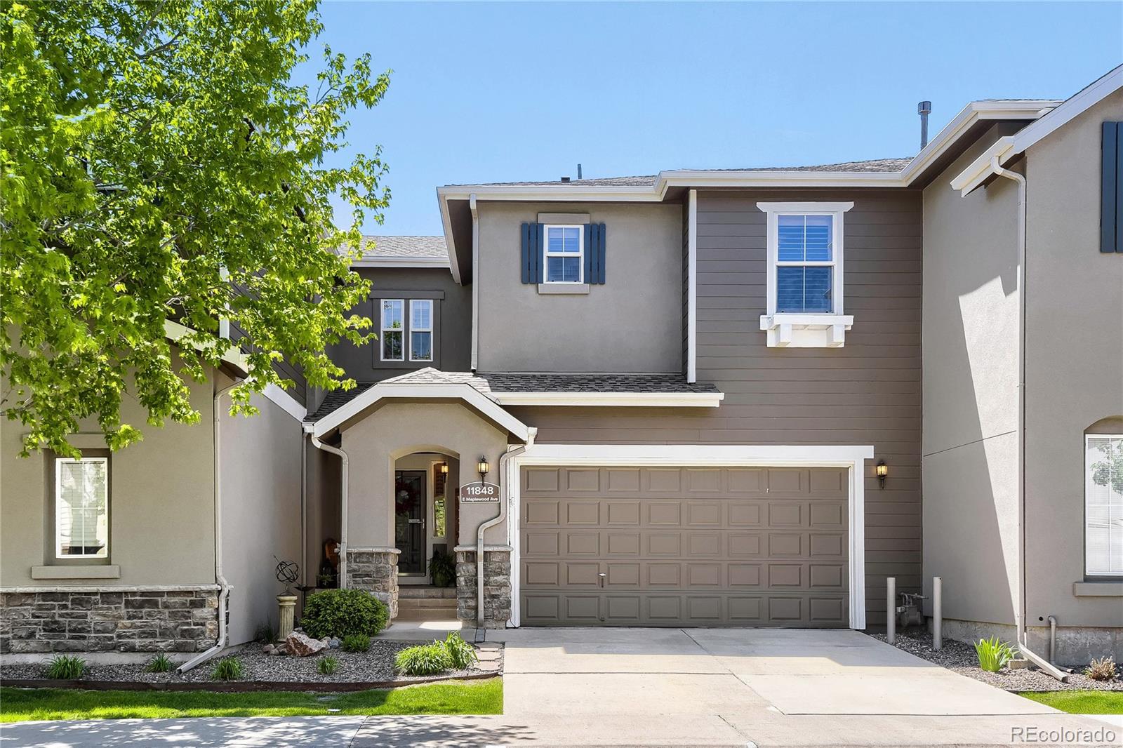  Greenwood Village Condo / Townhome | MLS #: 239432611848 E Maplewood Avenue , Greenwood Village Beds: 2 Baths: 4 Price: $635,000