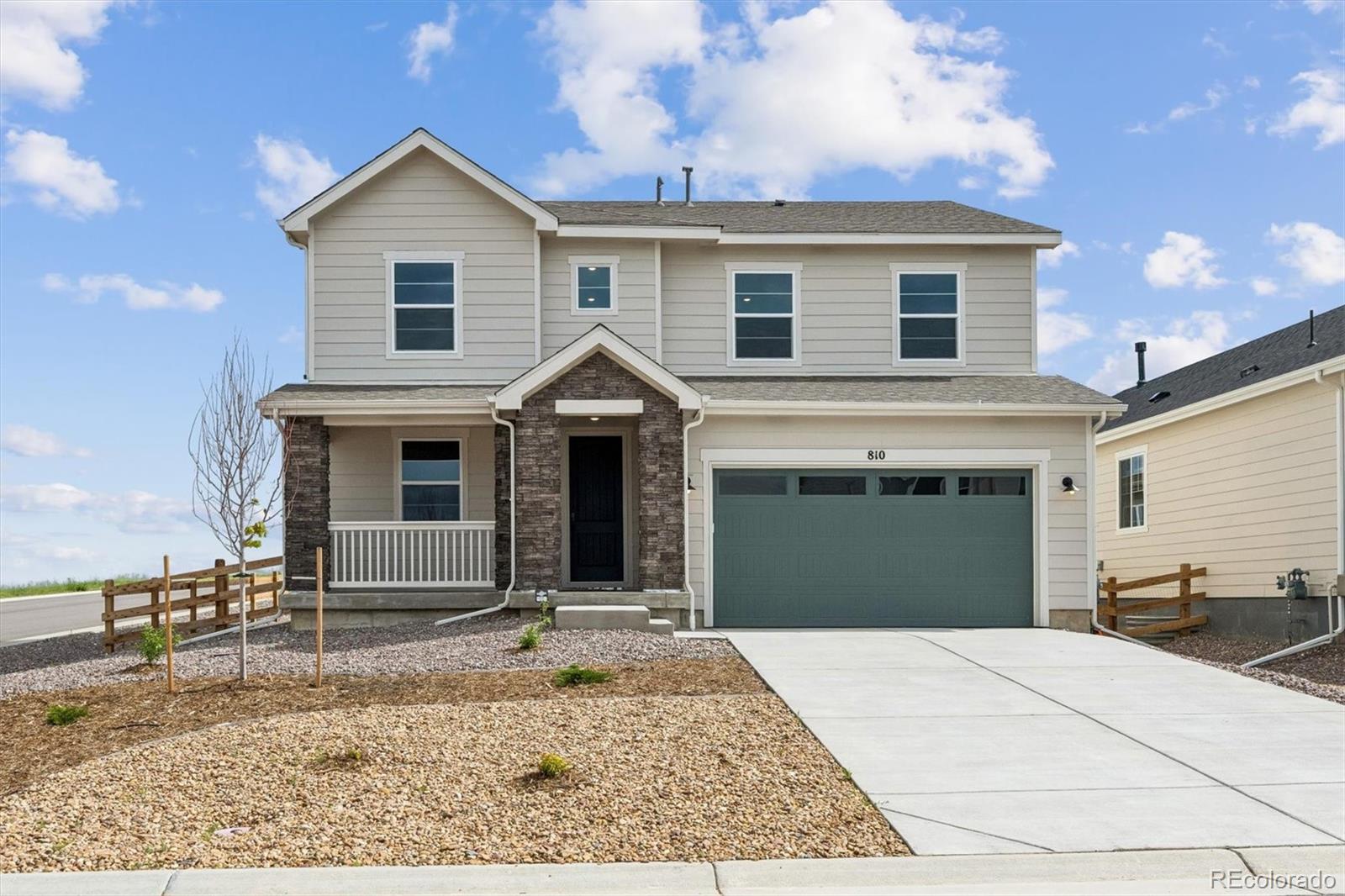  Elizabeth Home | MLS #: 1983517810  Lawson Drive, Elizabeth Beds: 4 Baths: 3 Price: $692,950
