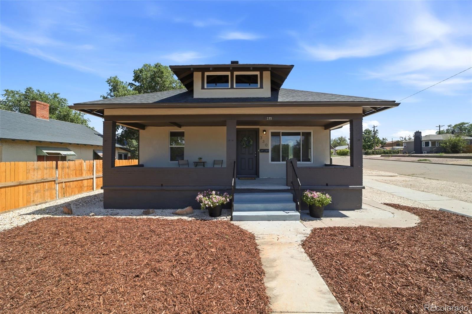 pueblo&nbsp; House Search Picture