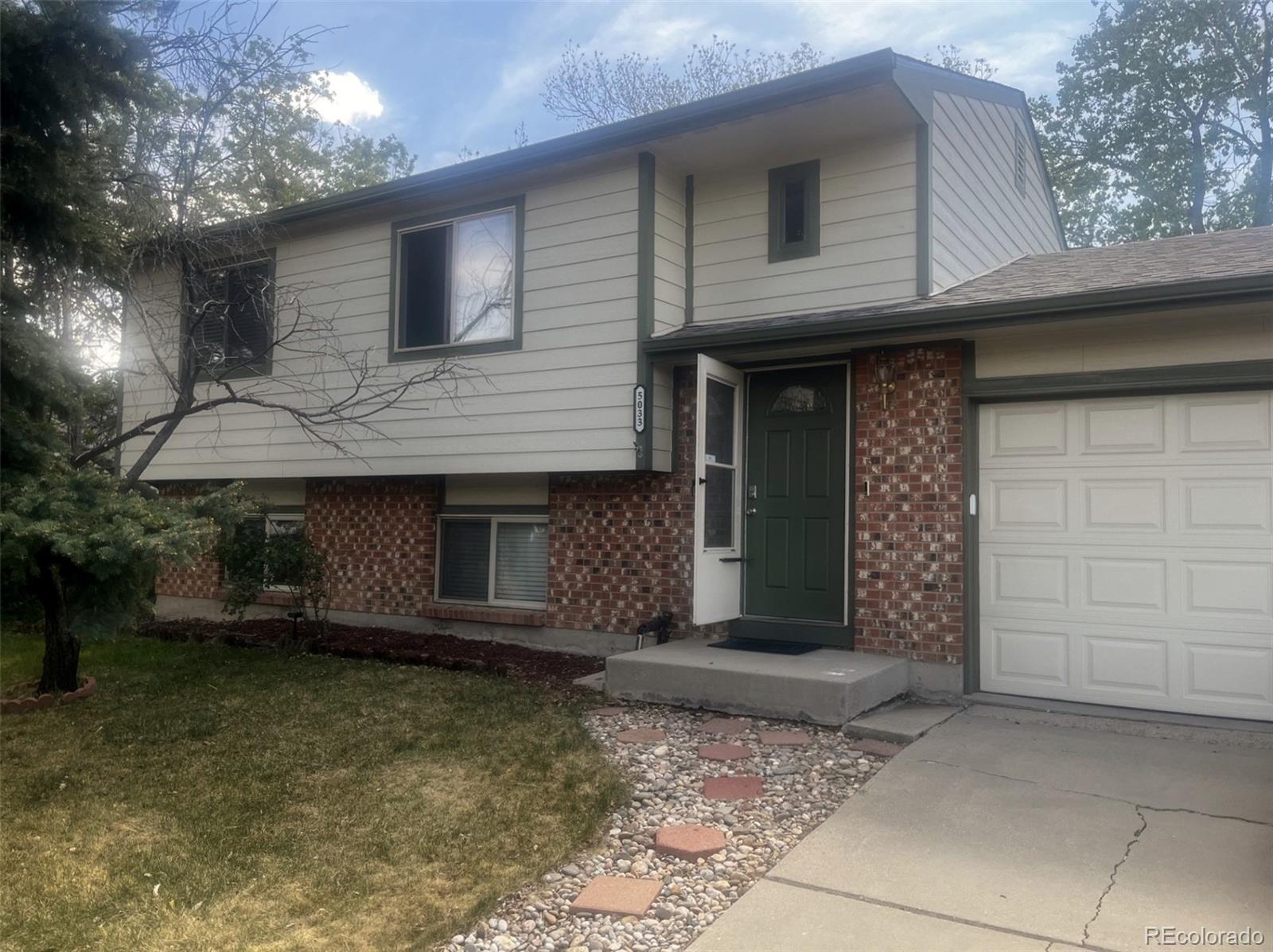 5033 S Field Court, littleton&nbsp; House Search MLS Picture