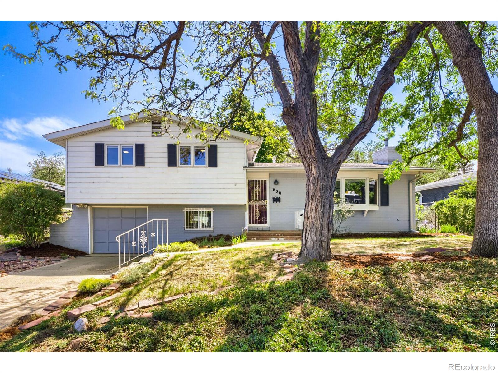Martin Acres Boulder Home | MLS #: 4567891059451620 S 41st Street, Boulder Beds: 3 Baths: 2 Price: $750,000