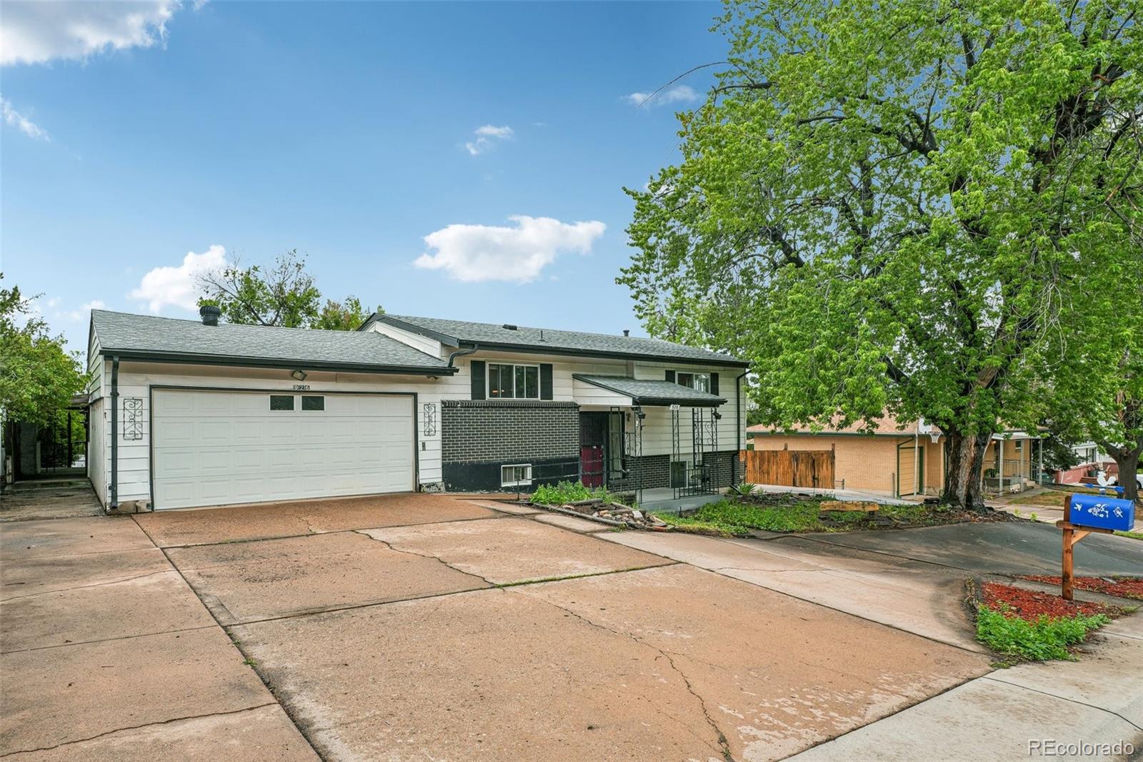 lakewood&nbsp; House Search Picture