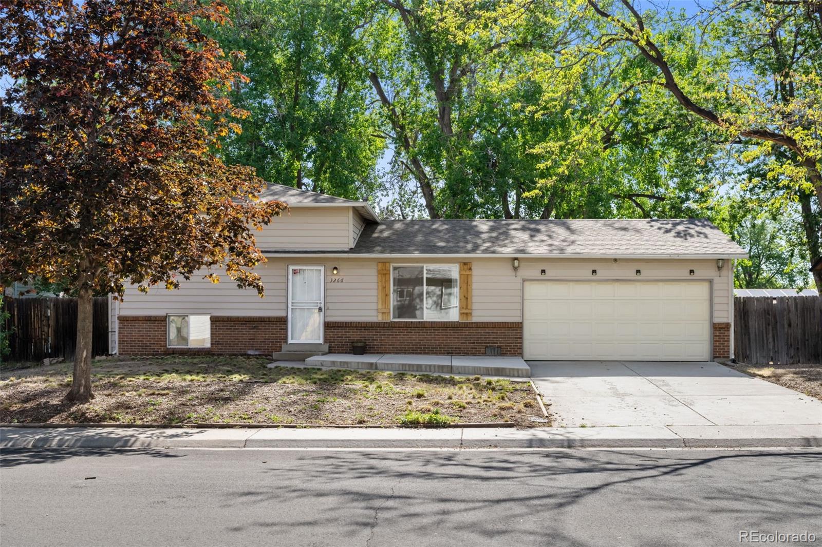 3266 S Helena Street, aurora&nbsp; House Search MLS Picture