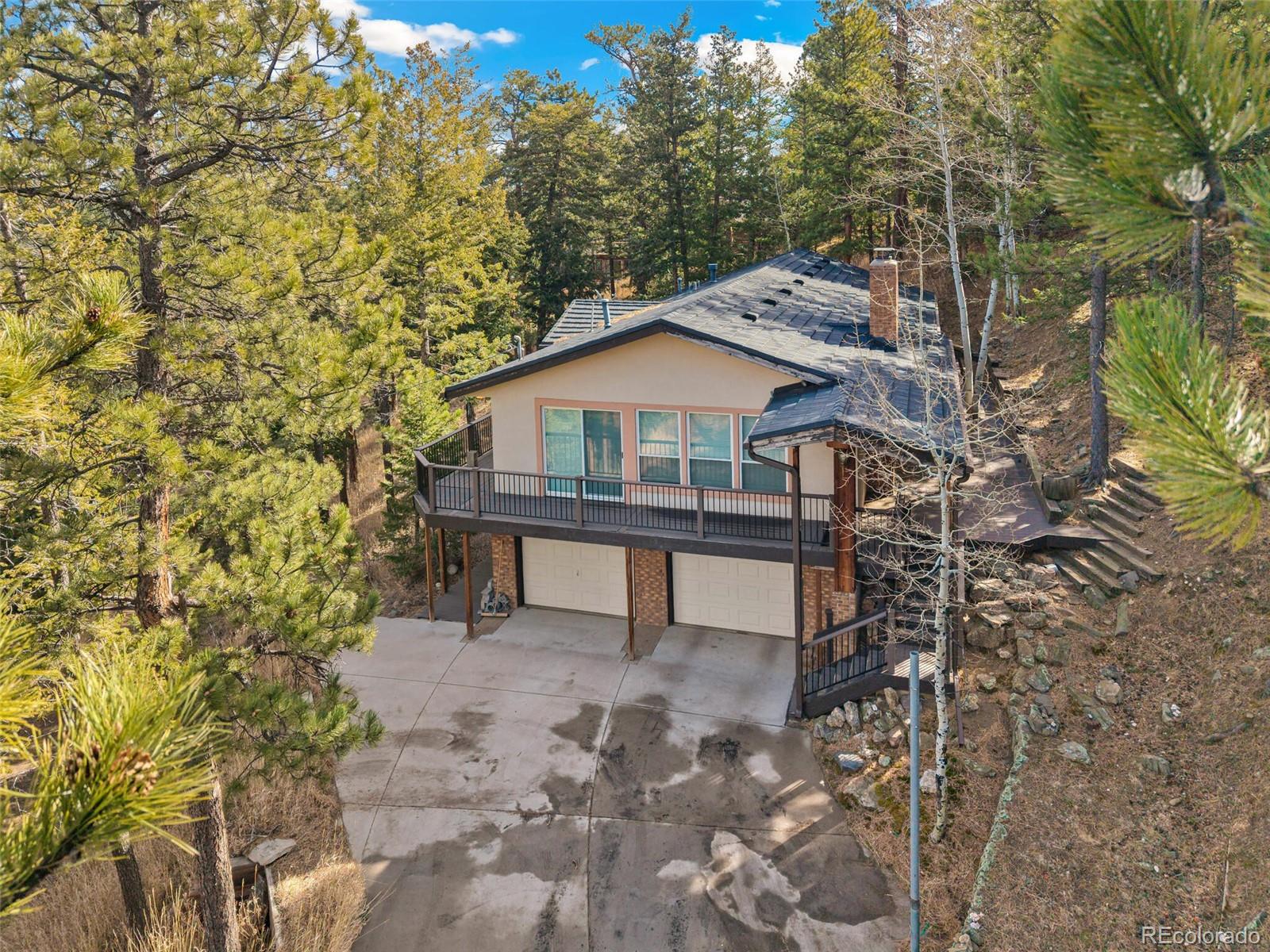  Golden Home | MLS #: 638548929130  Upper Moss Rock Road, Golden Beds: 4 Baths: 3 Price: $849,700