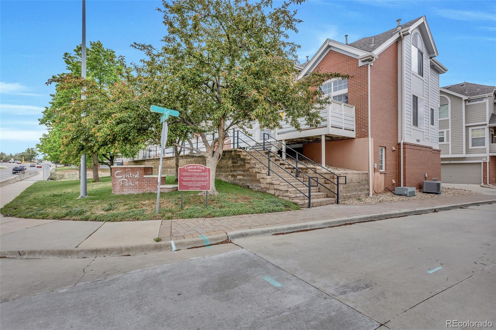 16901 E Warren Place, aurora&nbsp; House Search MLS Picture