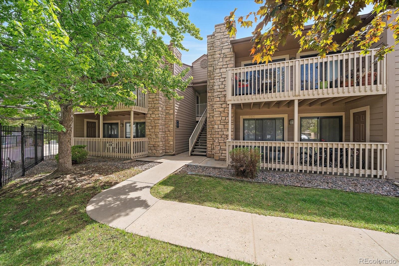 Peakview Englewood Condo / Townhome | MLS #: 981906810293 E Peakview Avenue F202, Englewood Beds: 1 Baths: 1 Price: $259,000
