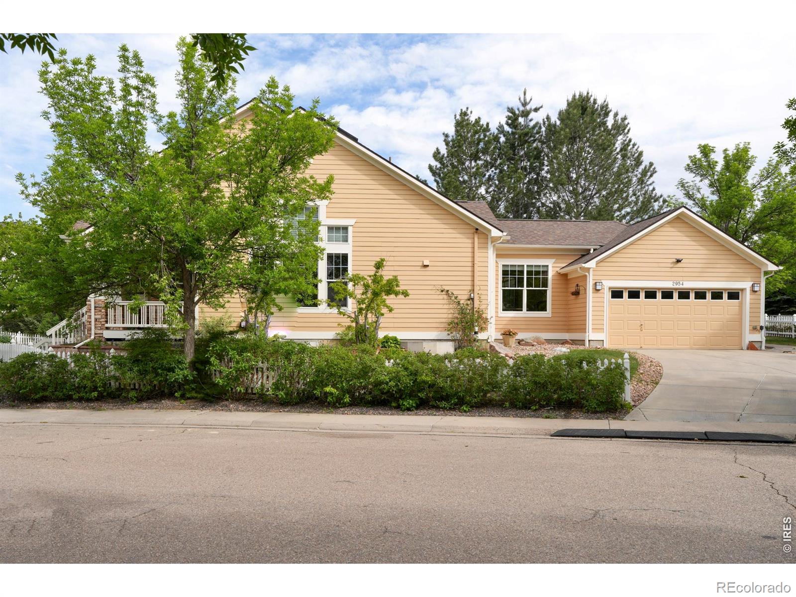 Indian Peaks Lafayette Home | MLS #: 45678910597792954  Shoshone Trail, Lafayette Beds: 4 Baths: 4 Price: $898,000