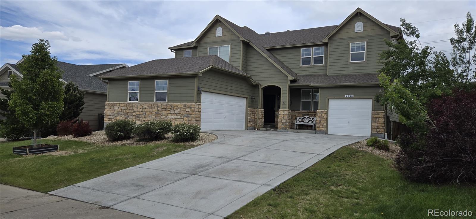 Castle Oaks Castle Rock Home | MLS #: 48220332750  Brush Court, Castle Rock Beds: 5 Baths: 4 Price: $825,000