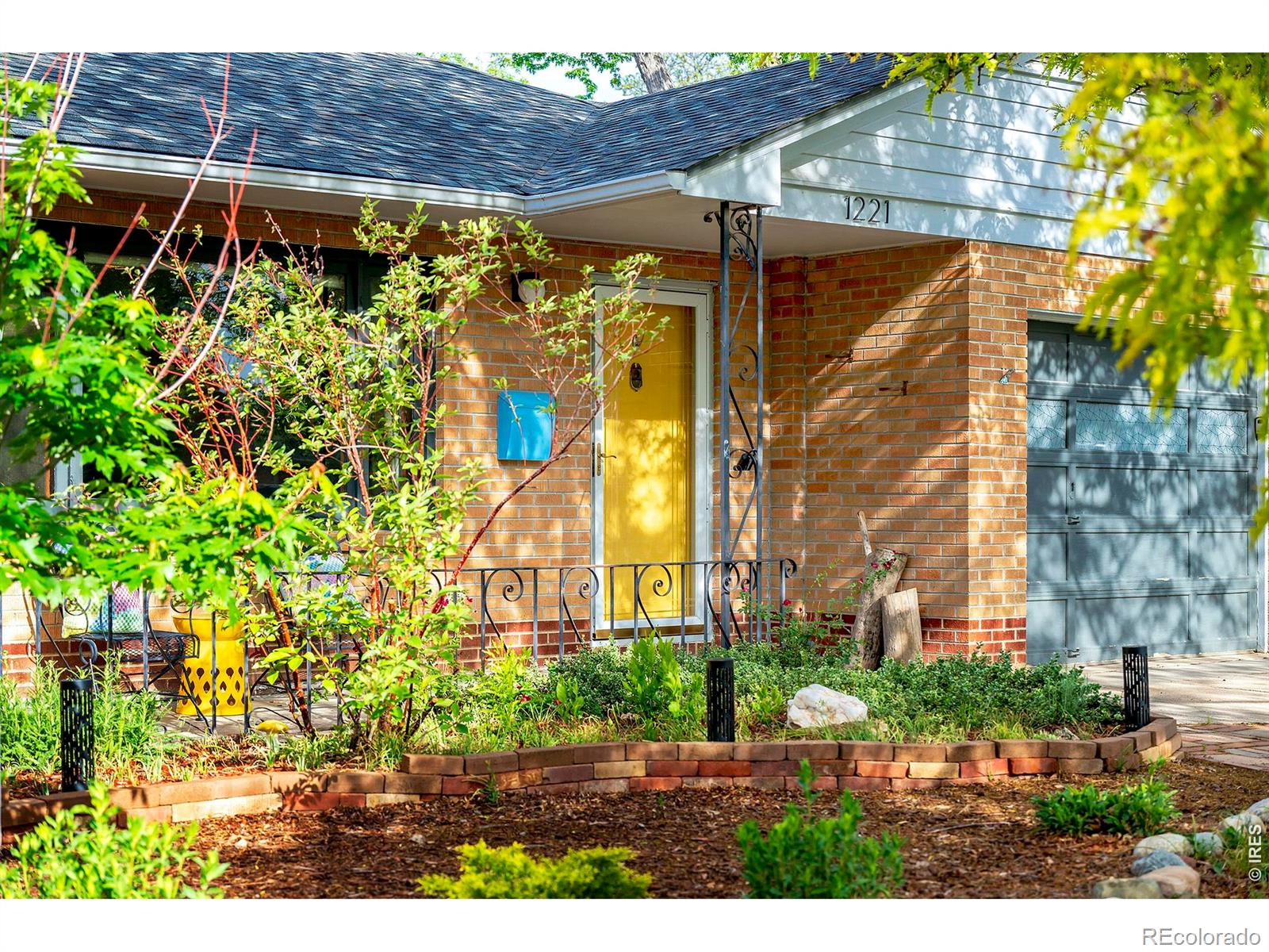  Longmont Home | MLS #: 45678910598351221  Gay Street, Longmont Beds: 2 Baths: 1 Price: $458,000