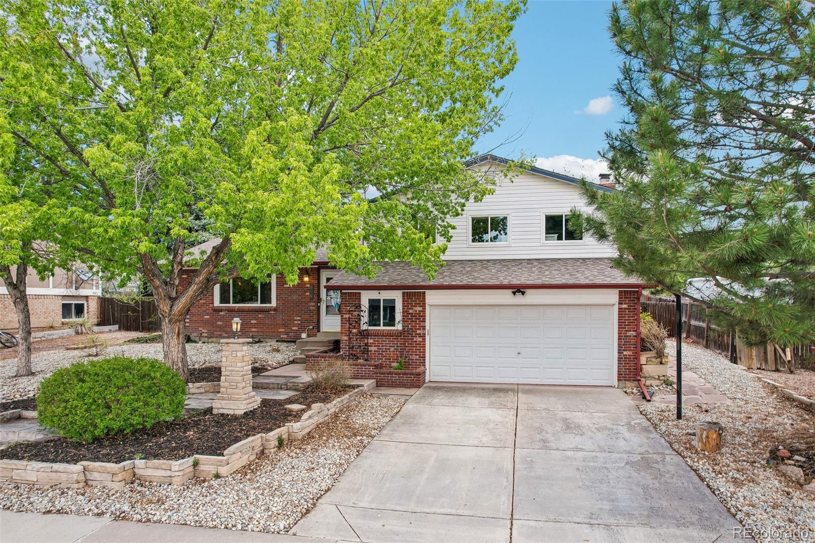 956  Mountain View Drive, castle rock&nbsp; House Search MLS Picture