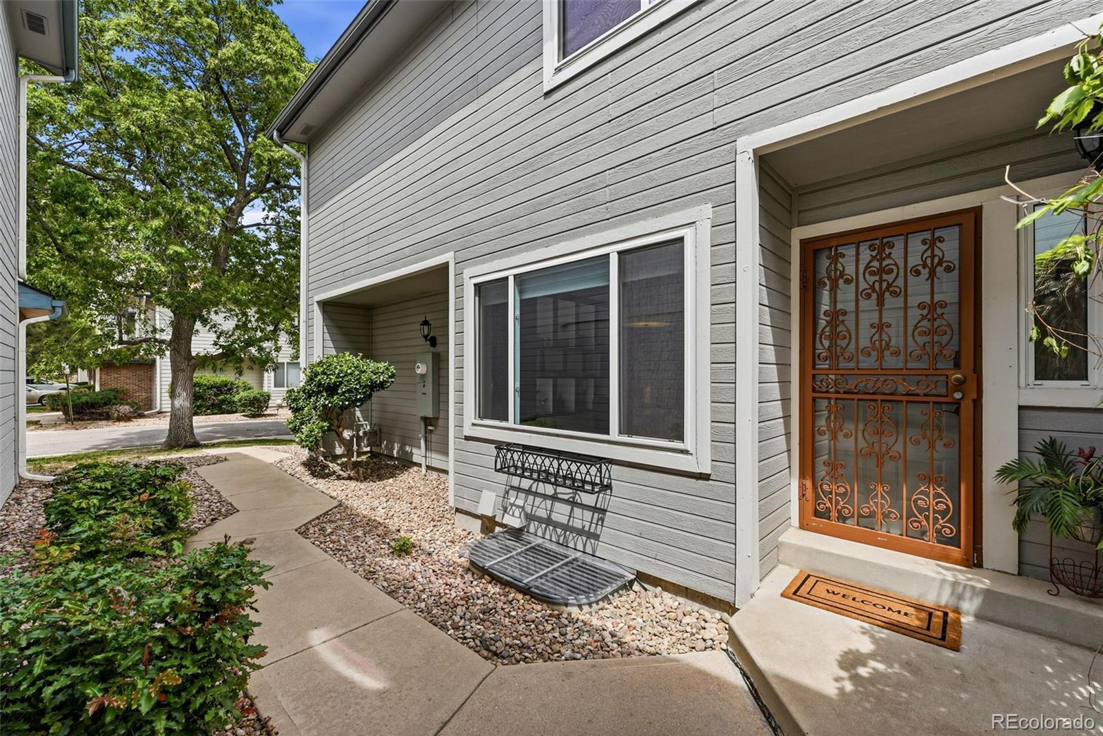 2212 S Nome Court, aurora&nbsp; House Search MLS Picture